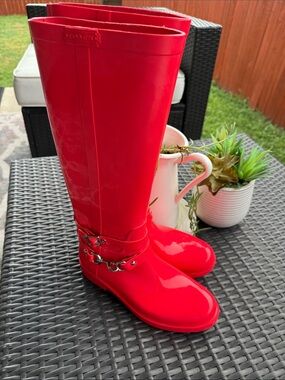 Coach rain Boots coral Red Knee-High with Chain Accent size 8 w/tags